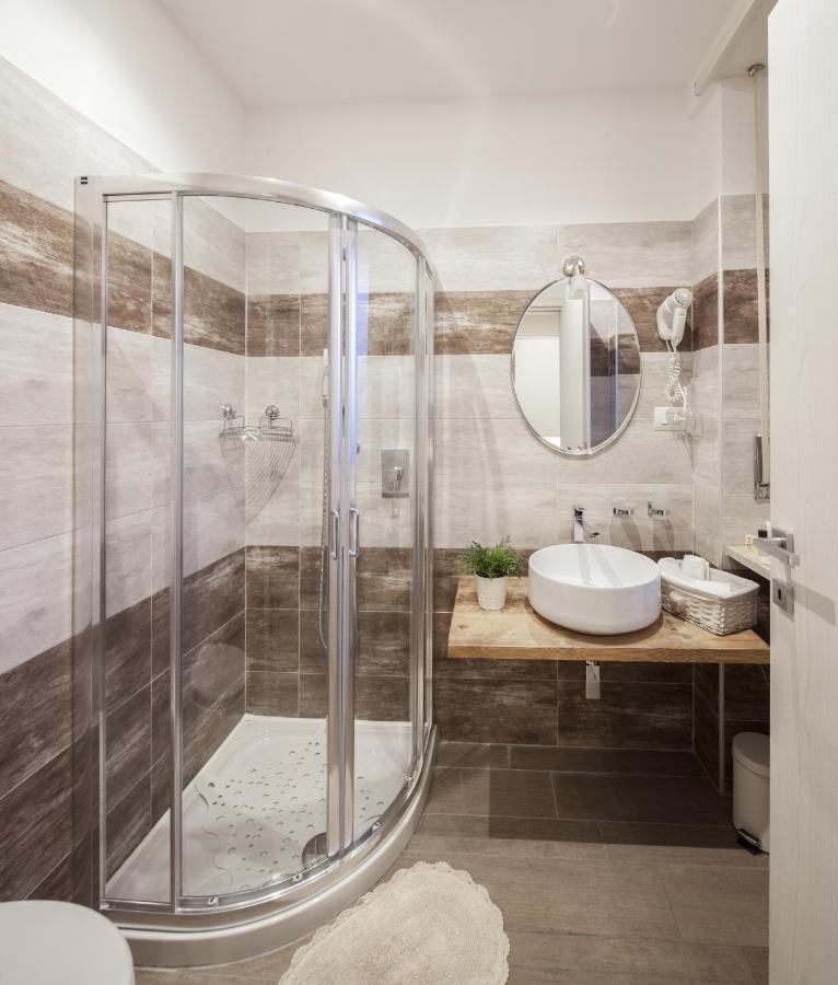 Metro Apartment 콜레뇨 외부 사진